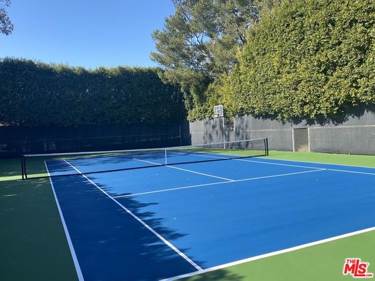 Exterior, Tennis Courts