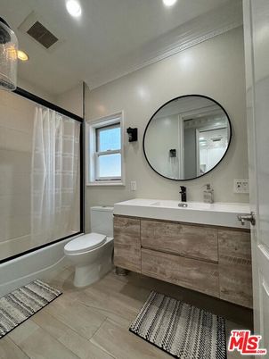 Bathroom, Dual Sink Vanities, Interior, Recessed Lighting, Wood Texture Flooring