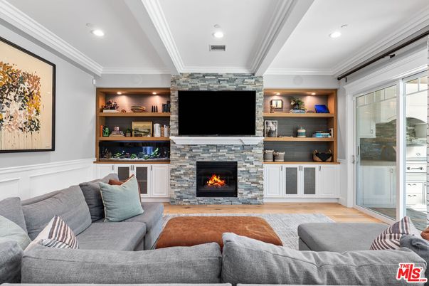Fireplace, Interior, Living room, Recessed Lighting, Wood Texture Flooring