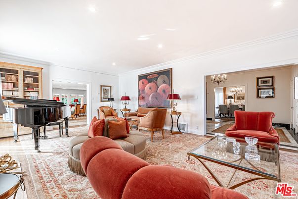 Chandelier, Interior, Living room, Piano, Recessed Lighting