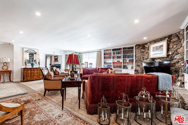 Interior, Living room, Recessed Lighting, Stone Walls