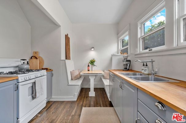 Interior, Kitchen, Wood Texture Flooring