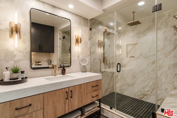 Bathroom, Dual Sink Vanities, Glass Shower, Interior, Marble Walls, Recessed Lighting