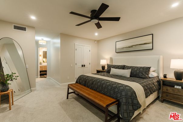 Bedroom, Interior, Recessed Lighting