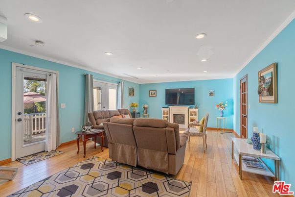 Fireplace, Interior, Living room, Recessed Lighting, Wood Texture Flooring