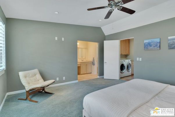 Bedroom, Interior, Recessed Lighting, Washer