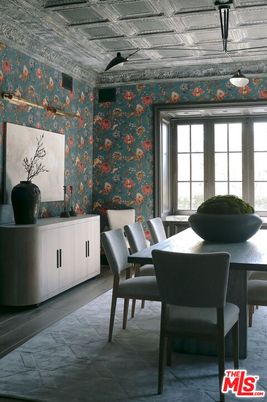 Dining room, Interior