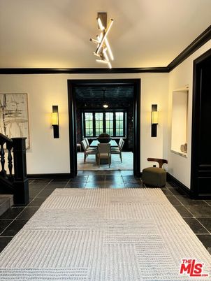 Dining room, Interior