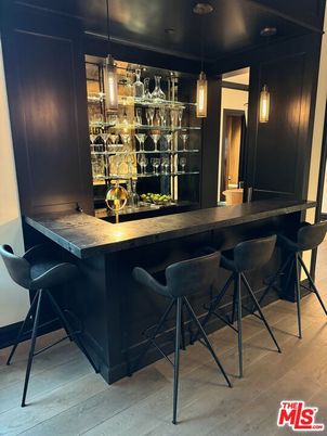 Interior, Pendant Lights, Wood Texture Flooring