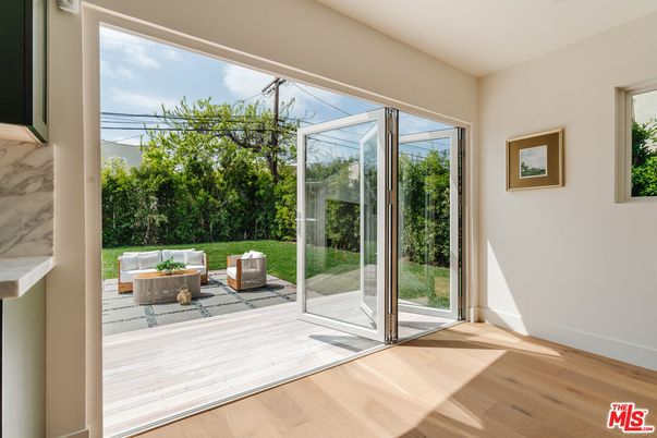 Interior, Sun Room, Wood Texture Flooring