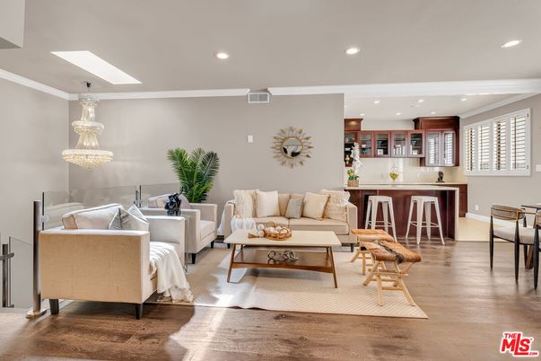 Chandelier, Interior, Living room, Recessed Lighting, Wood Texture Flooring