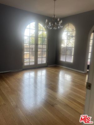 Chandelier, Empty room, Interior, Wood Texture Flooring