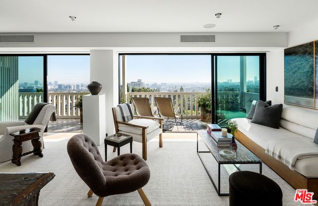 Interior, Living room