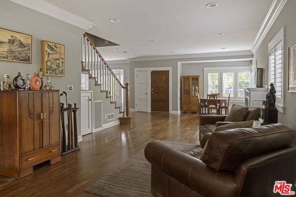 Dining room, Interior, Living room, Recessed Lighting, Wood Texture Flooring