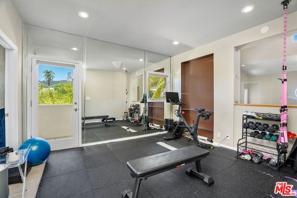 Fitness Equipment, Interior, Recessed Lighting