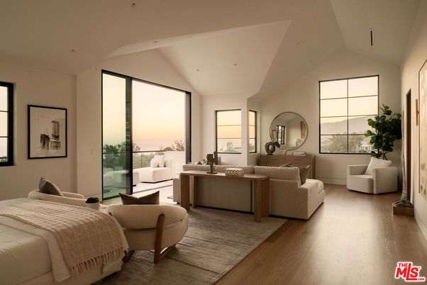 Bedroom, Interior, Living room, Recessed Lighting, Wood Texture Flooring