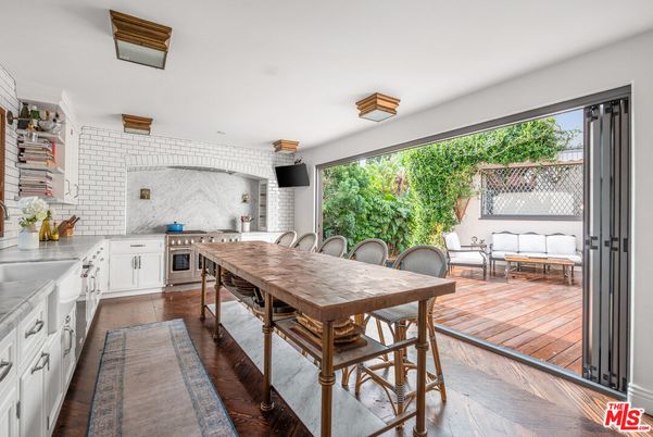 Dining room, Interior, Kitchen, Stainless Steel Appliances, Wood Texture Flooring