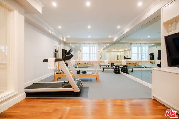 Fitness Equipment, Interior, Recessed Lighting, Wood Texture Flooring