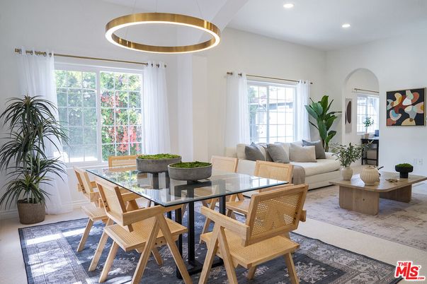 Dining room, Interior, Living room, Pendant Lights, Recessed Lighting