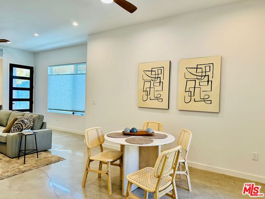 Dining room, Interior, Recessed Lighting