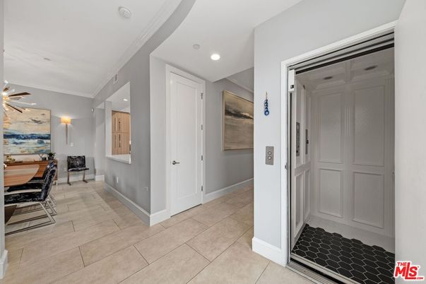 Elevator, Interior, Recessed Lighting