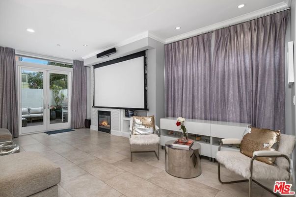 Fireplace, Interior, Living room, Recessed Lighting