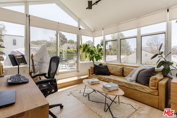 Home Office, Interior, Sun Room, Wood Texture Flooring