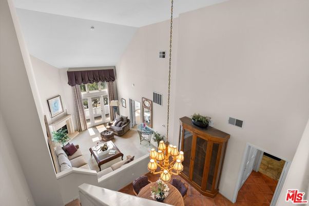 Fireplace, Interior, Living room