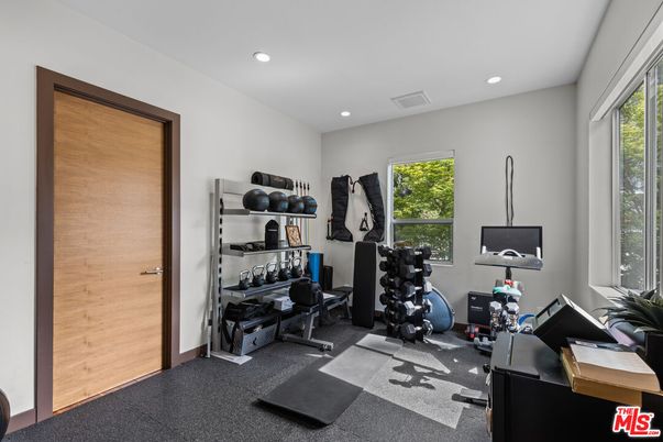 Fitness Equipment, Interior, Recessed Lighting