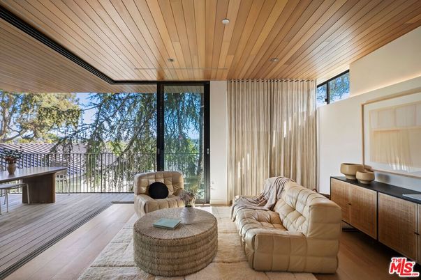 Interior, Living room, Recessed Lighting, Wooden Ceilings, Wood Texture Flooring