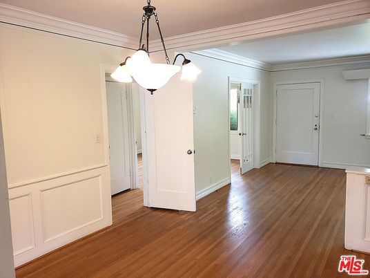 Empty room, Interior, Pendant Lights, Wood Texture Flooring
