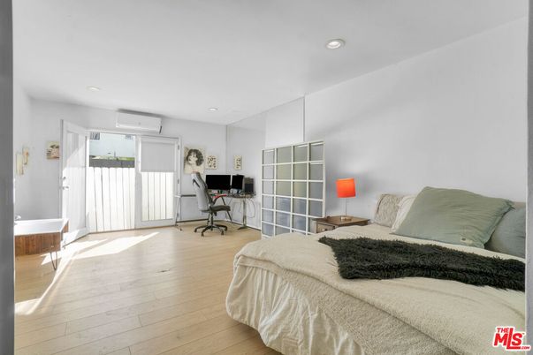 Bedroom, Home Office, Interior, Recessed Lighting, Wood Texture Flooring