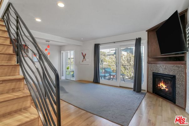 Fireplace, Interior, Recessed Lighting, Wood Texture Flooring