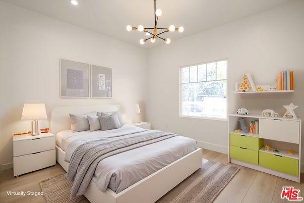 Bedroom, Interior, Pendant Lights, Recessed Lighting, Wood Texture Flooring