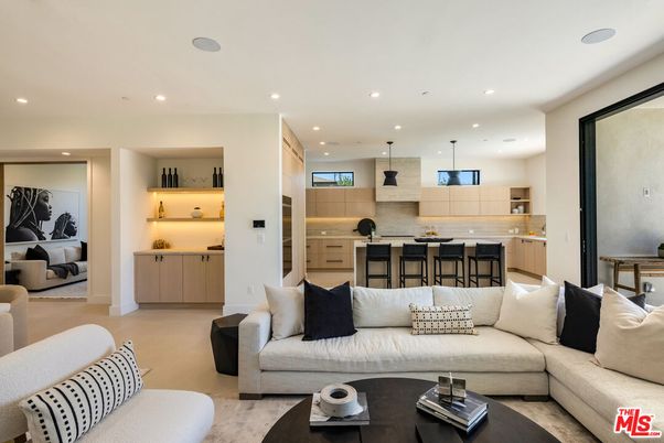 Interior, Kitchen, Living room, Pendant Lights, Recessed Lighting