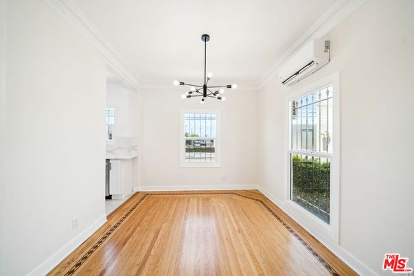 Empty room, Interior, Pendant Lights, Wood Texture Flooring