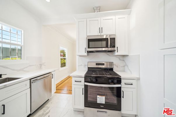 Interior, Kitchen, Marble, Recessed Lighting, Stainless Steel Appliances