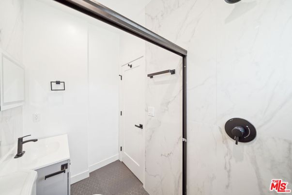 Bathroom, Interior, Marble Walls