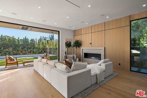 Fireplace, Interior, Living room, Recessed Lighting, Wood Texture Flooring, Wooden Walls