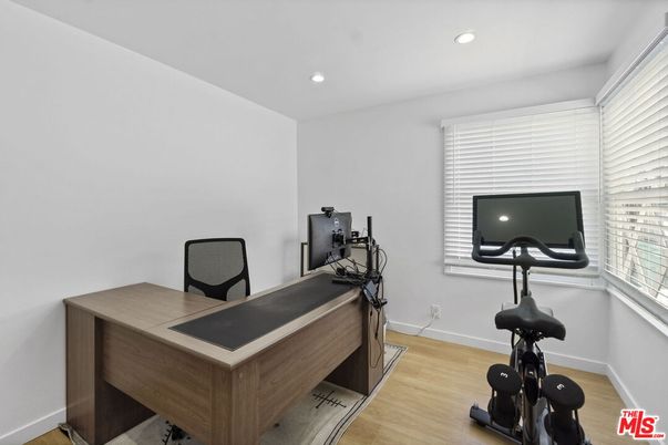 Fitness Equipment, Home Office, Interior, Recessed Lighting, Wood Texture Flooring