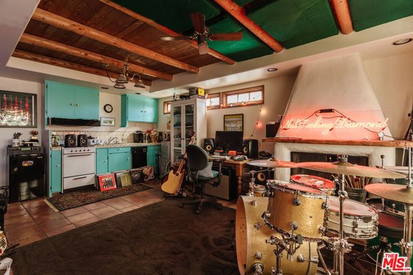 Interior, Kitchen, Wooden Beams, Wooden Ceilings