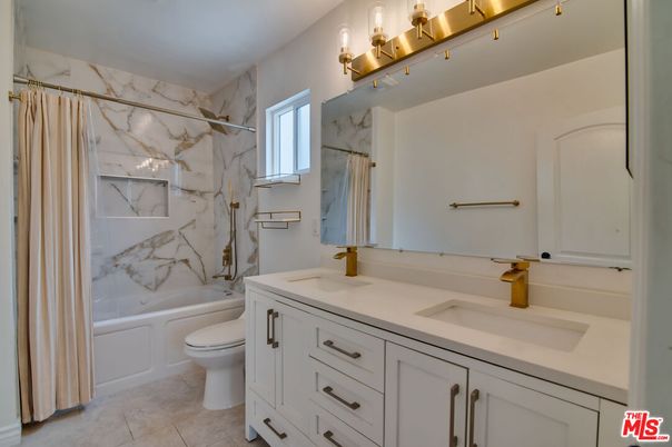Bathroom, Dual Sink Vanities, Interior, Marble Walls