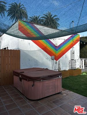Exterior, Hot Tub