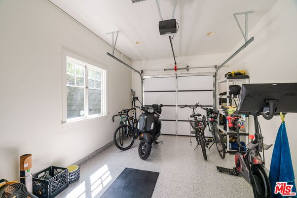 Fitness Equipment, Garage, Interior, Recessed Lighting