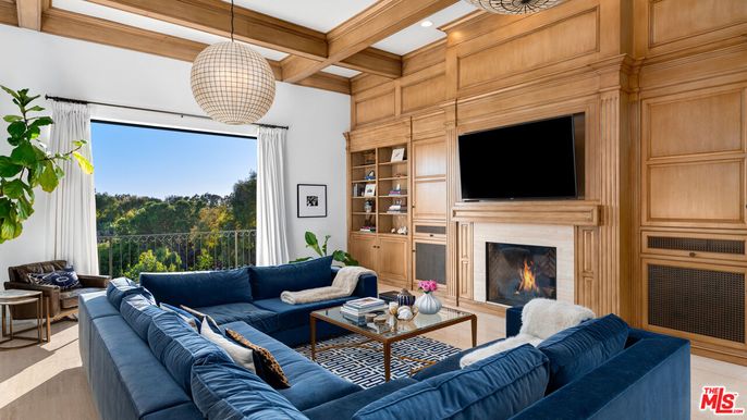 Fireplace, Interior, Living room, Pendant Lights, Recessed Lighting, Wooden Beams, Wooden Walls