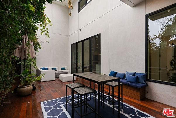 Exterior, Wood Texture Flooring
