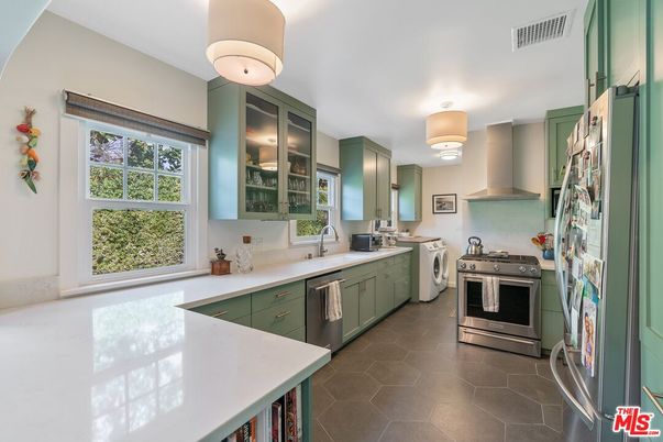 Interior, Kitchen, Stainless Steel Appliances