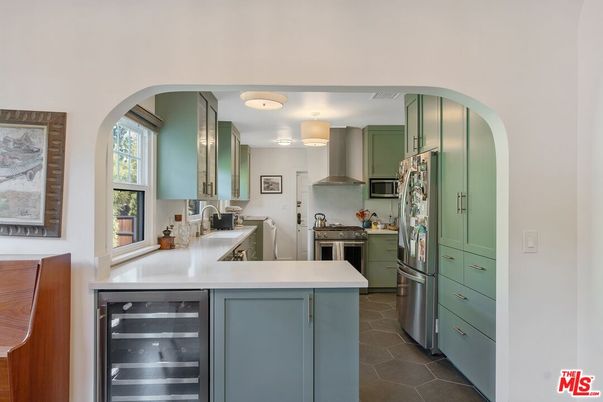 Interior, Kitchen, Stainless Steel Appliances