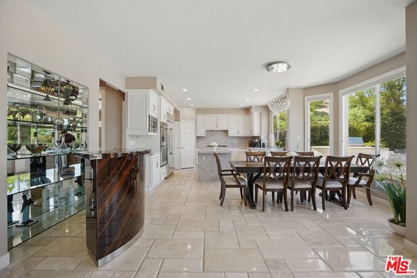 Chandelier, Dining room, Interior, Kitchen, Recessed Lighting