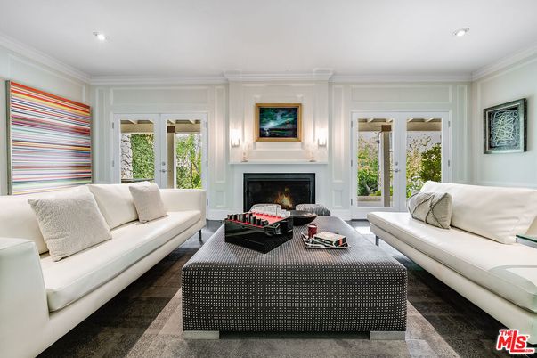 Fireplace, Interior, Living room, Recessed Lighting